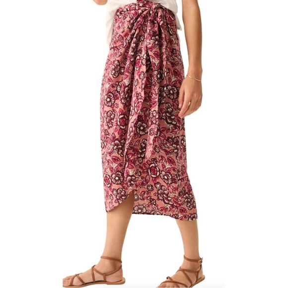 🌻NEW NWOT FAHERTY Pacifica Rose Desert Bloom Print Wrap Skirt Size Medium - Picture 3 of 9